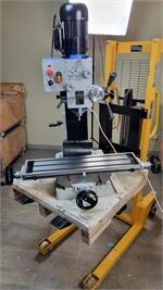 Milling machine JpAuto Industrial DM32G with gearbox - Picture 1