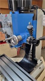 Milling machine JpAuto Industrial DM32G with gearbox - Picture 12