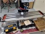 Milling machine JpAuto Industrial DM46G with gearbox table 1000 mm, DRO and thread cutting - Picture 2