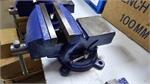 Bench vice for workbench 100 mm rotary - Picture 1