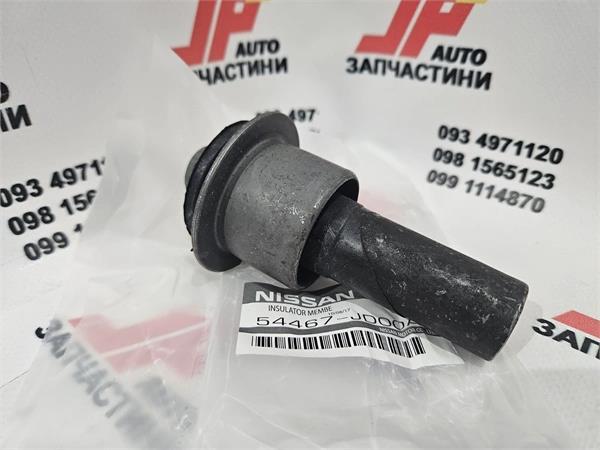 Сайлентблок подрамника Nissan 54467-JD00A